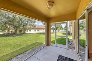 6258 Blue Runner Ct, Lakewood Ranch, FL 34202 - Photo 10