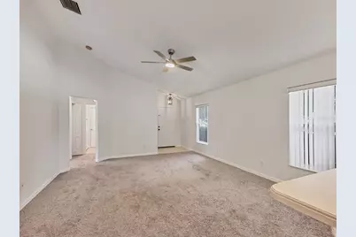 6258 Blue Runner Court, Lakewood Ranch, FL 34202 - Photo 8