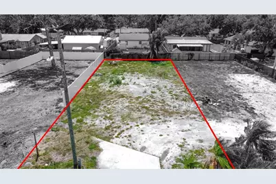 1120 35th Street W, Bradenton, FL 34205 - Photo 2