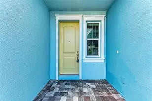 314 Via Anina Dr, Sarasota, FL 34243 - Photo 4