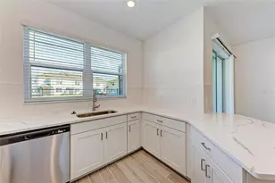 314 Via Anina Dr, Sarasota, FL 34243 - Photo 12