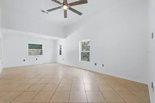 1649 8th St, Sarasota, FL 34236 - Photo 12