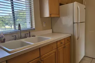 2721 Hidden Lake Blvd, Sarasota, FL 34237 - Photo 14