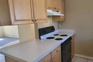 2721 Hidden Lake Blvd, Sarasota, FL 34237 - Photo 12