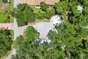 521 Avalon Rd, Venice, FL 34293 - Photo 28