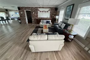 1250 N Portofino Dr, Sarasota, FL 34242 - Photo 42