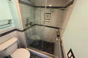 1250 N Portofino Dr, Sarasota, FL 34242 - Photo 24