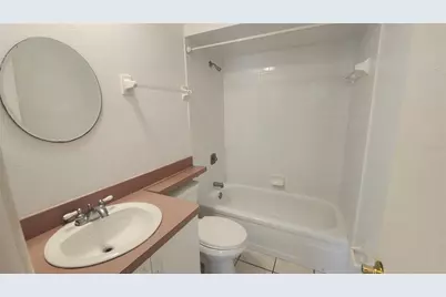 4007 78th Street W, Bradenton, FL 34209 - Photo 14