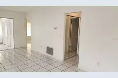 4007 78th Street W, Bradenton, FL 34209 - Photo 8