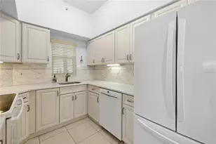 4244 Central Sarasota Pkwy, Sarasota, FL 34238 - Photo 10