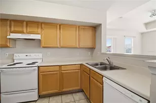1015 Villagio Cir, Sarasota, FL 34237 - Photo 8