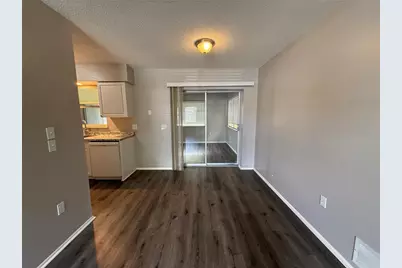 364 Briarwood Road, Venice, FL 34293 - Photo 6