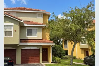 5701 Bentgrass Drive #18-104, Sarasota, FL 34235 - Photo 2