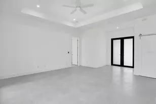 11042 Carnegie Ave, Englewood, FL 34224 - Photo 6