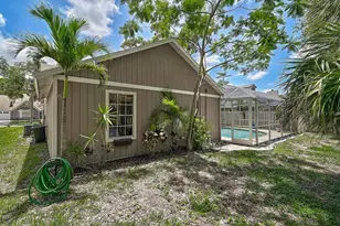 5737 Forester Lake Dr, Sarasota, FL 34243 - Photo 32