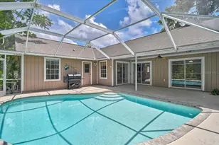 5737 Forester Lake Dr, Sarasota, FL 34243 - Photo 2