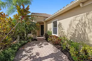 7314 Wexford Ct, Lakewood Ranch, FL 34202 - Photo 2