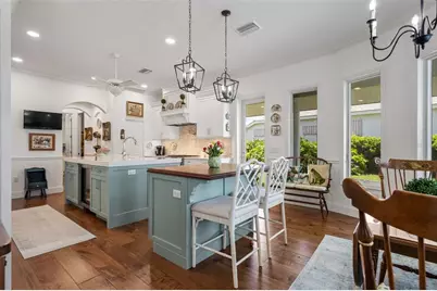 8152 Longbay Boulevard, Sarasota, FL 34243 - Photo 36