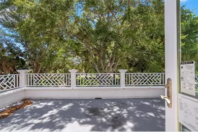 8152 Longbay Boulevard, Sarasota, FL 34243 - Photo 52
