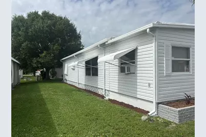 808 53rd Avenue E #203, Bradenton, FL 34203 - Photo 2