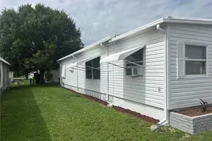 808 53rd Ave E, Bradenton, FL 34203 - Photo 2
