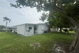 808 53rd Ave E, Bradenton, FL 34203 - Photo 4