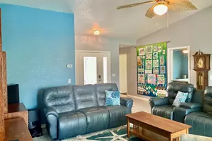 123 Kings Dr, Rotonda West, FL 33947 - Photo 6