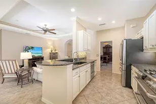 1367 Thornapple Dr, Osprey, FL 34229 - Photo 18