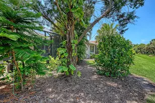 1367 Thornapple Dr, Osprey, FL 34229 - Photo 44