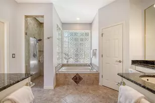 1367 Thornapple Dr, Osprey, FL 34229 - Photo 30