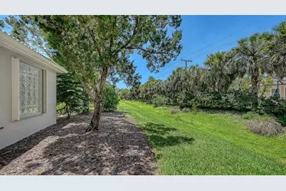 1367 Thornapple Drive, Osprey, FL 34229 - Photo 42