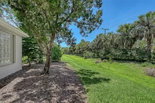 1367 Thornapple Dr, Osprey, FL 34229 - Photo 42