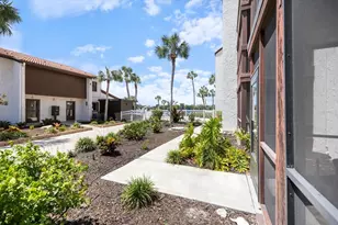 1604 Stickney Point Rd, Sarasota, FL 34231 - Photo 18