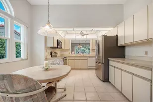 3374 W Chelmsford Ct, Sarasota, FL 34235 - Photo 10