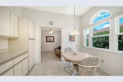 3374 W Chelmsford Court #9, Sarasota, FL 34235 - Photo 8