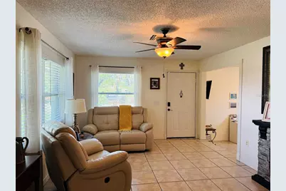 998 Ponder Avenue, Sarasota, FL 34232 - Photo 4