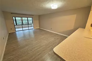 283 Sherwood Dr, Bradenton, FL 34210 - Photo 2