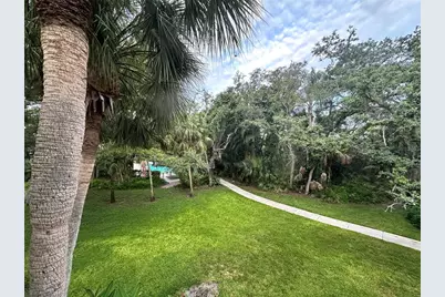 283 Sherwood Drive #283U, Bradenton, FL 34210 - Photo 12