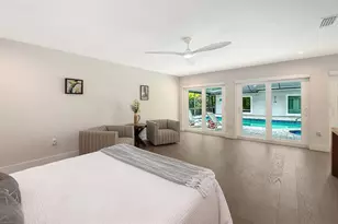 1428 Pine Bay Dr, Sarasota, FL 34231 - Photo 20