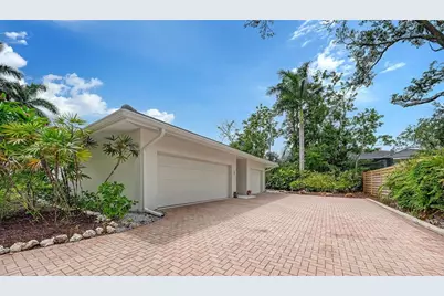 1428 Pine Bay Drive, Sarasota, FL 34231 - Photo 38