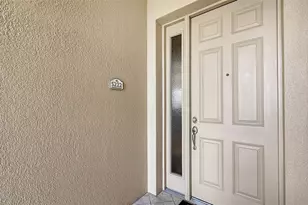5222 Manorwood Dr, Sarasota, FL 34235 - Photo 4