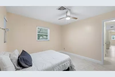 6233 Rockefeller Avenue, Sarasota, FL 34231 - Photo 22