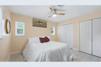 6233 Rockefeller Avenue, Sarasota, FL 34231 - Photo 22