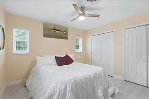 6233 Rockefeller Ave, Sarasota, FL 34231 - Photo 22