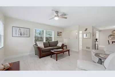 6233 Rockefeller Avenue, Sarasota, FL 34231 - Photo 8