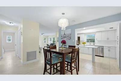 6233 Rockefeller Avenue, Sarasota, FL 34231 - Photo 12
