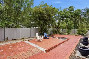6233 Rockefeller Ave, Sarasota, FL 34231 - Photo 32