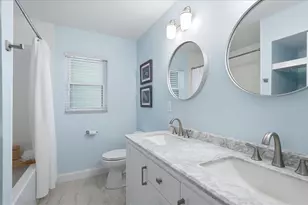 6233 Rockefeller Ave, Sarasota, FL 34231 - Photo 26
