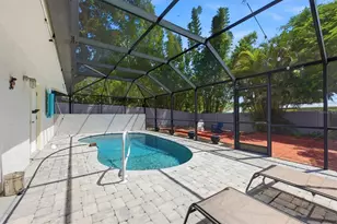 6233 Rockefeller Ave, Sarasota, FL 34231 - Photo 40
