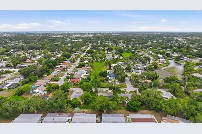 6233 Rockefeller Avenue, Sarasota, FL 34231 - Photo 36
